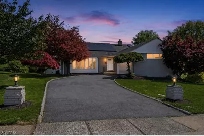 32 Brantwood Pl, Clifton, NJ 07013 - Photo 1