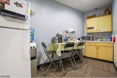 283 N Broad Street, Elizabeth, NJ 07208 - Photo 24