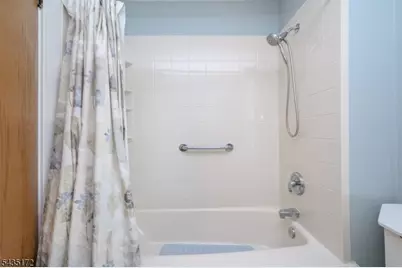 120 Galloping Hill Rd, Roselle Park, NJ 07204 - Photo 24