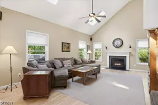 7 Natures Ct, Mount Olive, NJ 07836 - Photo 6