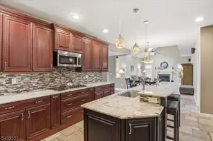 7 Natures Ct, Mount Olive, NJ 07836 - Photo 12