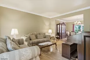 7 Natures Ct, Mount Olive, NJ 07836 - Photo 18
