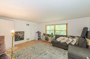 319 Winifred Dr, Totowa, NJ 07512 - Photo 12