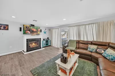 378 Bayview Ave, Berkeley Township, NJ 08721 - Photo 12