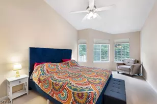 33 Crestmont Rd, Bedminster Township, NJ 07921 - Photo 18