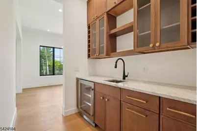 62 Albright Cir, Madison, NJ 07940 - Photo 8