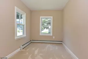 52 Central Ave, Butler, NJ 07405 - Photo 10