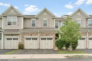 84 Autumn Ln, Montgomery Township, NJ 08558 - Photo 2