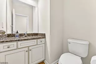 84 Autumn Ln, Montgomery Township, NJ 08558 - Photo 14