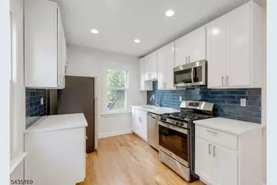 161 Ashland Ave Unit 2, Bloomfield, NJ 07003 - Photo 6
