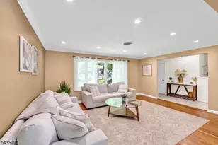 31 Monhegan Ave, Wayne Twp., NJ 07470 - Photo 20
