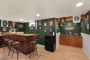 1100 Thomas St, Hillside, NJ 07205 - Photo 10