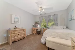 34 Pond Ridge Dr, Clinton, NJ 08809 - Photo 22