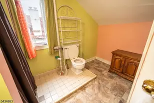 128 W 8th St, Plainfield, NJ 07060 - Photo 38