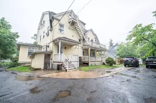 128 W 8th St, Plainfield, NJ 07060 - Photo 4