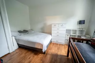 128 W 8th St, Plainfield, NJ 07060 - Photo 34