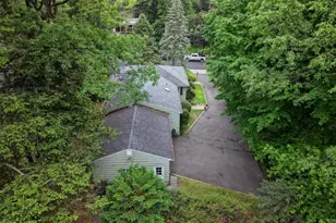 137 Beekman Rd, Summit, NJ 07901 - Photo 36