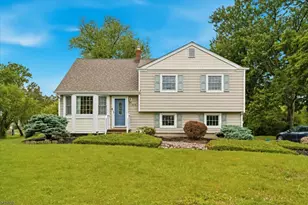 108 Taylor Ave, Hillsborough Township, NJ 08844 - Photo 2
