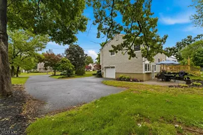 108 Taylor Ave, Hillsborough Township, NJ 08844 - Photo 4
