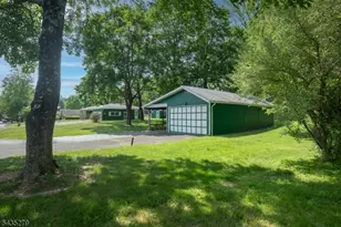 7 Mosle Rd, Peapack Gladstone Boro, NJ 07934 - Photo 20