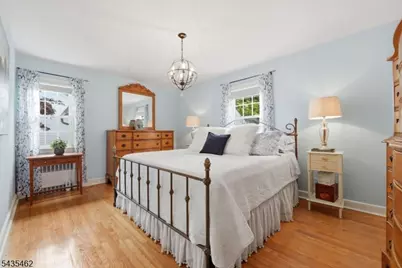 47 Victor Pl, Hawthorne, NJ 07506 - Photo 14