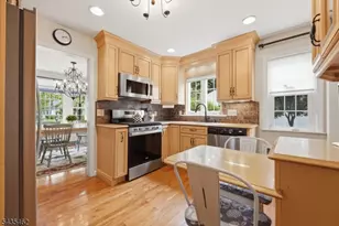 47 Victor Pl, Hawthorne, NJ 07506 - Photo 8