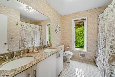 8 Union Hill Rd, Denville, NJ 07834 - Photo 30