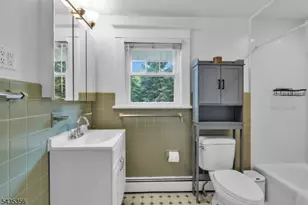 105 Somerville Rd, Bedminster Township, NJ 07921 - Photo 22