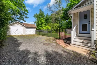 105 Somerville Rd, Bedminster Township, NJ 07921 - Photo 30