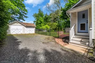 105 Somerville Rd, Bedminster Township, NJ 07921 - Photo 30