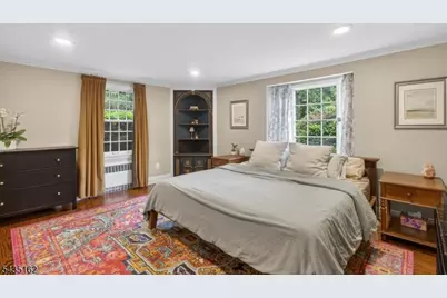 8 Normandie Pl, Cranford Township, NJ 07016 - Photo 12