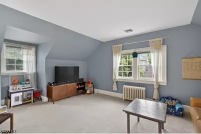 8 Normandie Pl, Cranford Township, NJ 07016 - Photo 16
