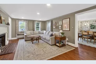 8 Normandie Pl, Cranford Township, NJ 07016 - Photo 6