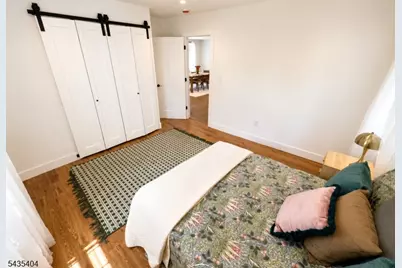 27 Grandview Dr, Wayne, NJ 07470 - Photo 18