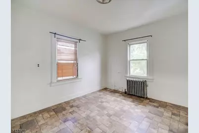 790 Valley St, Union Township, NJ 07088 - Photo 6