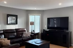 37 Delbarton Ct, Washington Township, NJ 07840 - Photo 2