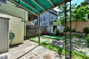 70 Newark Ave, Paterson, NJ 07503 - Photo 22