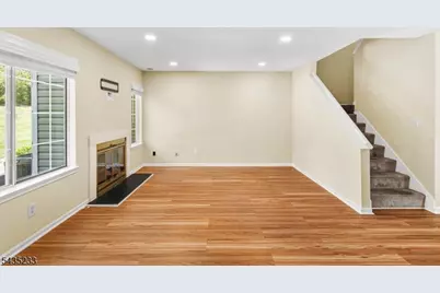 44 Morgan Court, Bedminster Township, NJ 07921 - Photo 2