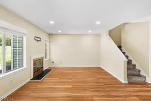44 Morgan Ct, Bedminster Township, NJ 07921 - Photo 2
