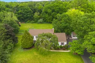 28 Kingswood Ct, Montgomery Township, NJ 08502 - Photo 2