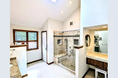 28 Kingswood Ct, Montgomery Township, NJ 08502 - Photo 34
