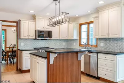 28 Kingswood Ct, Montgomery Township, NJ 08502 - Photo 12