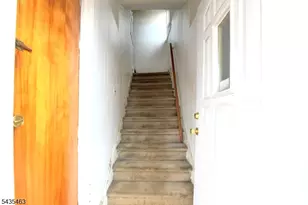 110 W 16th St, Linden, NJ 07036 - Photo 14