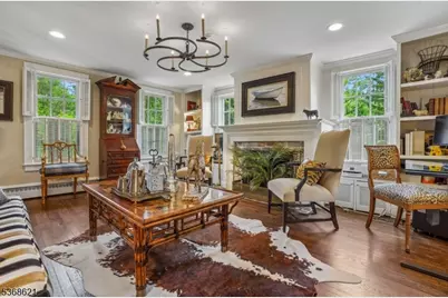 32 Potterstown Rd, Tewksbury Township, NJ 08833 - Photo 16