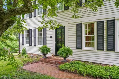 32 Potterstown Rd, Tewksbury Township, NJ 08833 - Photo 2