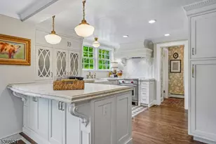 32 Potterstown Rd, Tewksbury Township, NJ 08833 - Photo 10
