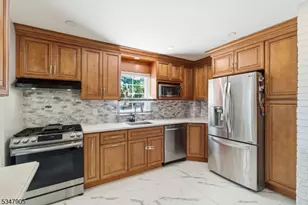205 New Dover Rd, Woodbridge Township, NJ 07067 - Photo 12
