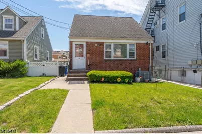 19 Albert St, North Arlington, NJ 07031 - Photo 1