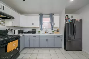 829-831 S 13th St, Newark, NJ 07108 - Photo 12