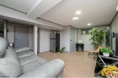 829-831 S 13th St, Newark, NJ 07108 - Photo 38
